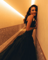 Olivia Dean Vinyl Records – Messy, The Art of Loving & Essential Albums on Vinyl